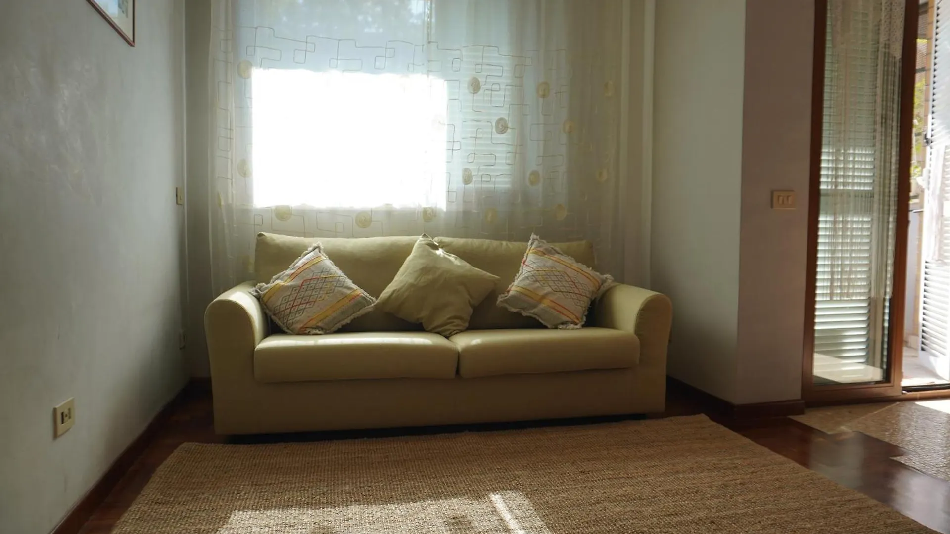 Stazione Trastevere Apartment Rome Italy